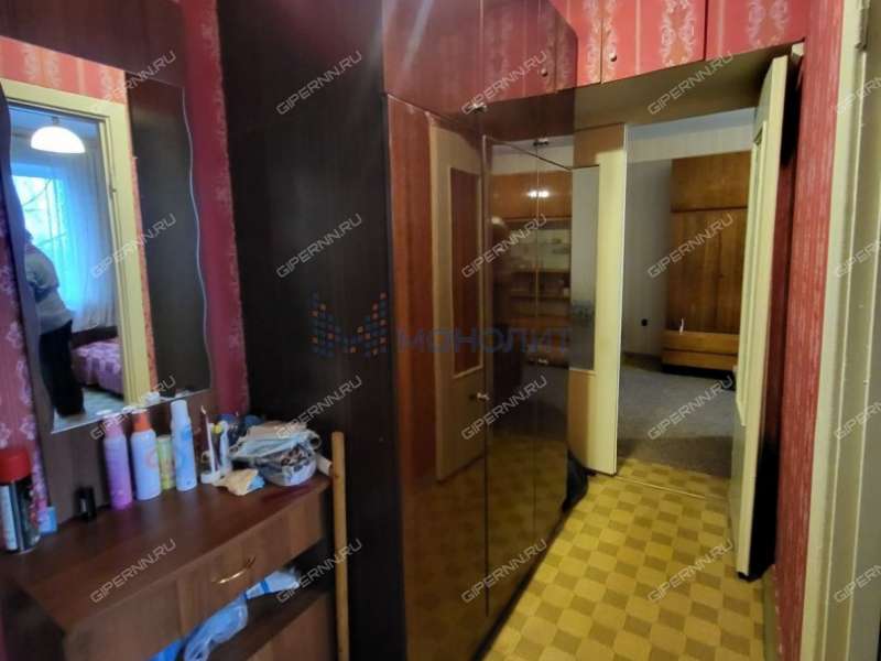 двухкомнатная квартира на улице Юлиуса Фучика дом 33