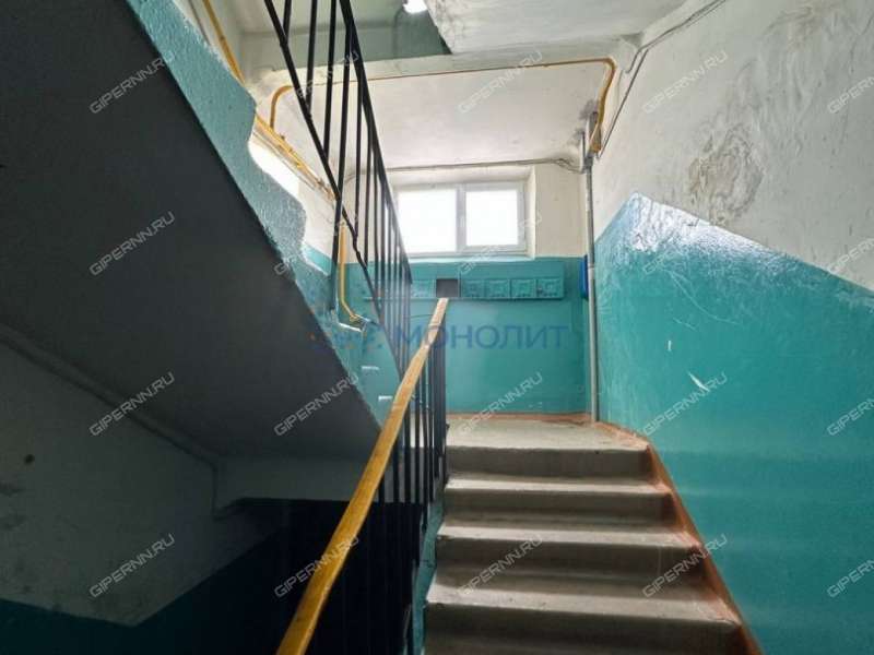 двухкомнатная квартира на улице Школьная дом 46 село Чернуха