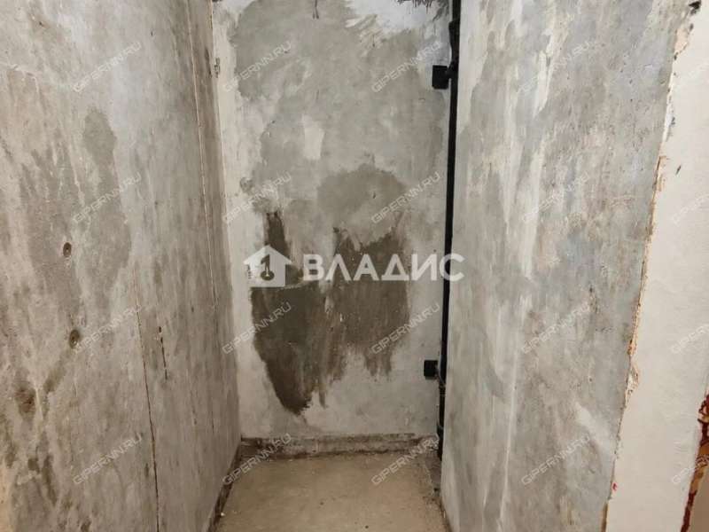 четырёхкомнатная квартира на улице Баренца дом 12