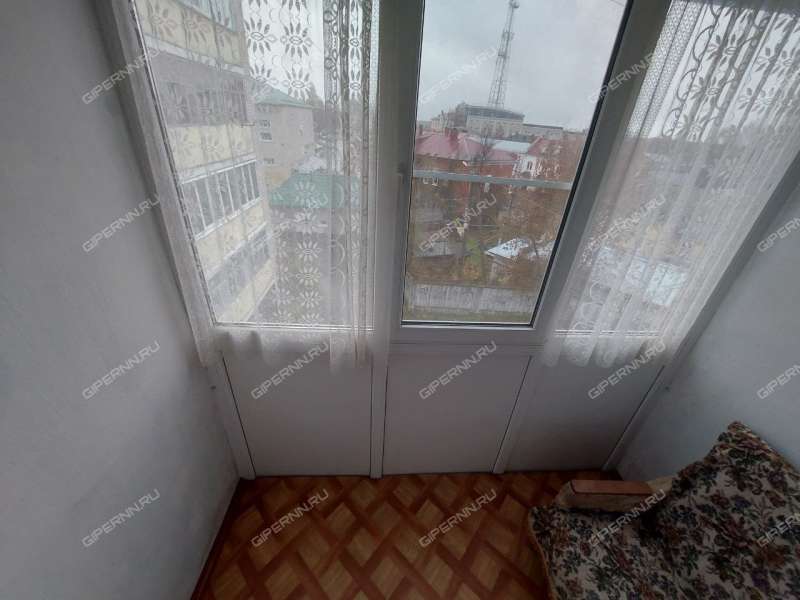 трёхкомнатная квартира на улице 1 Мая дом 8 город Семёнов