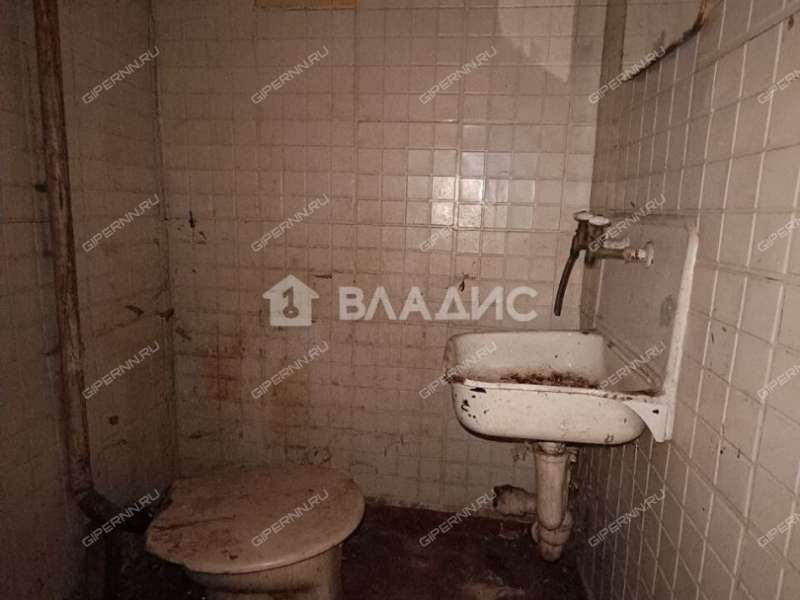 двухкомнатная квартира на улице Толбухина дом 11