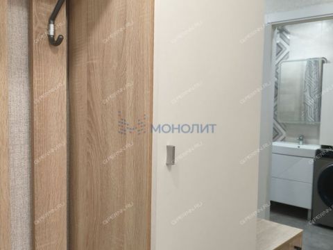 2-komnatnaya-ul-8-marta-d-28 фото