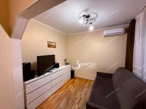 3-komnatnaya-ul-volodarskogo-d-9 фото