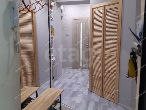 2-komnatnaya-prosp-gagarina-d-106 фото